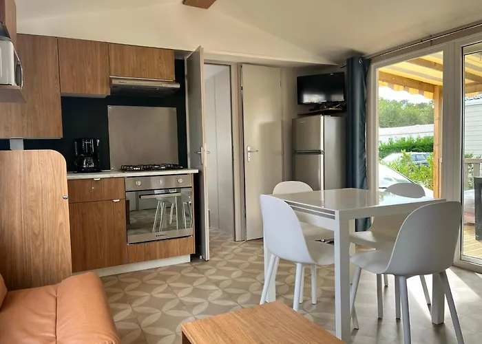 Mobil Home 6/8 Personnes Aux Mathes / La Palmyre