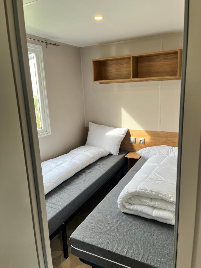 Campsite Mobil 6/8 Personnes Aux Mathes / La Palmyre